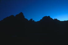 s_a96_12.jpg